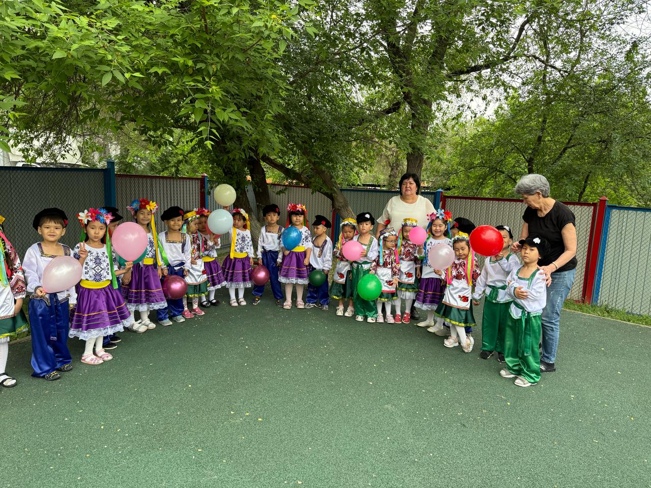 "Достығымыз жарасқан" мерекелік іс-шара. мектепалды "Жұлдыз" тобы