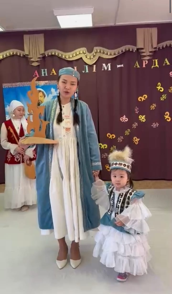 " Ана тілім - ардағым !" атты қазақ тілі апталығы. қазақ тілі маманы Бейсенбаева И.Л.